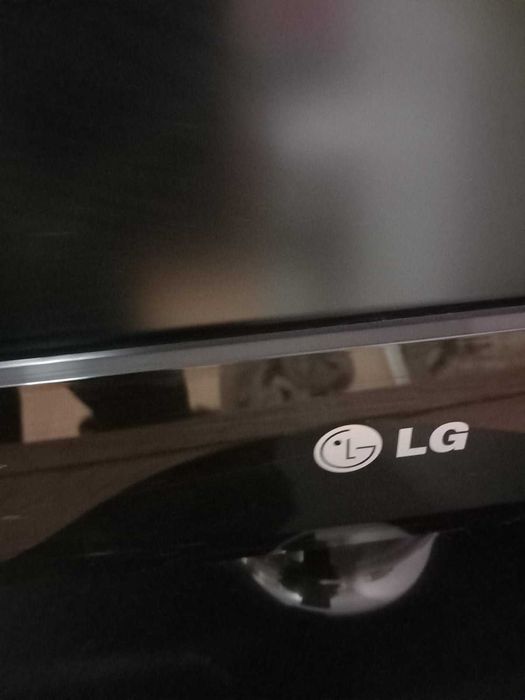Телевизор.      LG