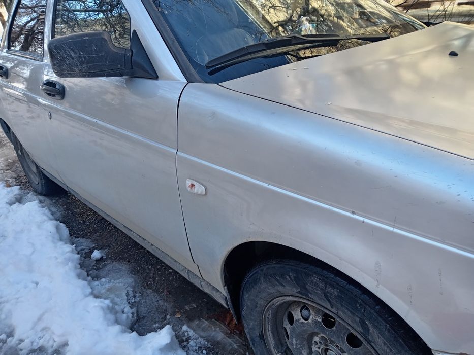 Приора сотилади 2008 срочна