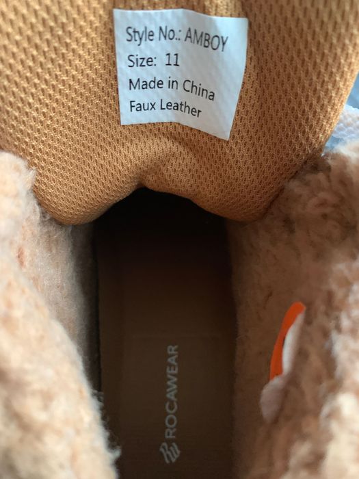 Roca Wear • USA •