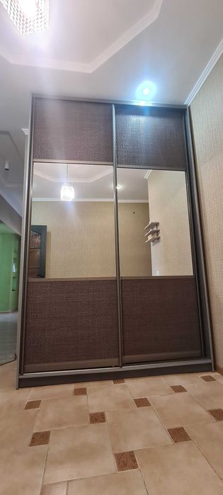 Продам шкаф купе