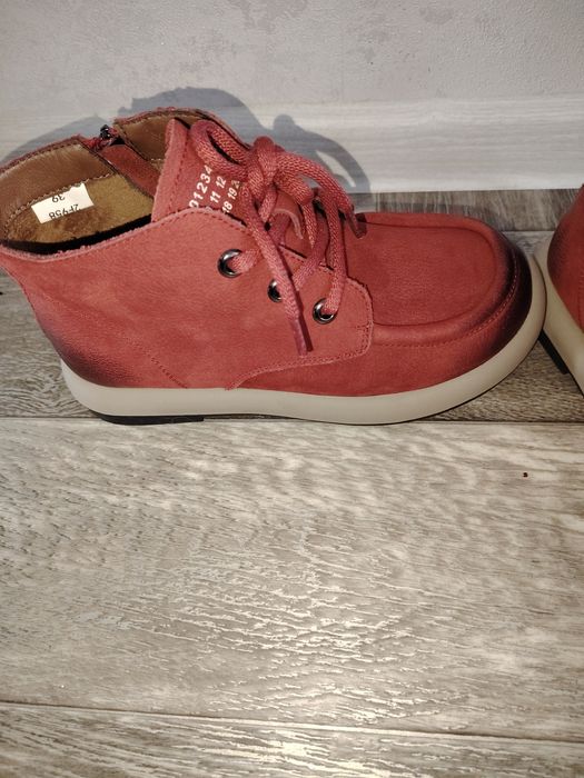 Обувь женские ботинки