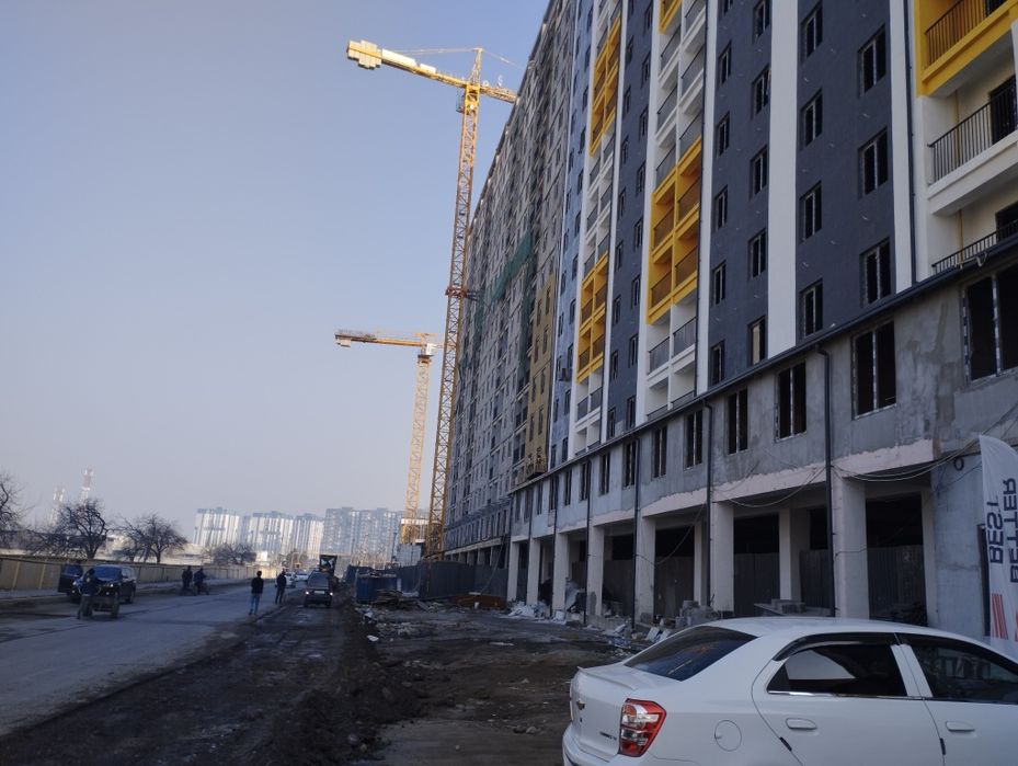 Тошкент шахар Яшнабод тумани Олмоз махалласида янги куп каватли үй сот