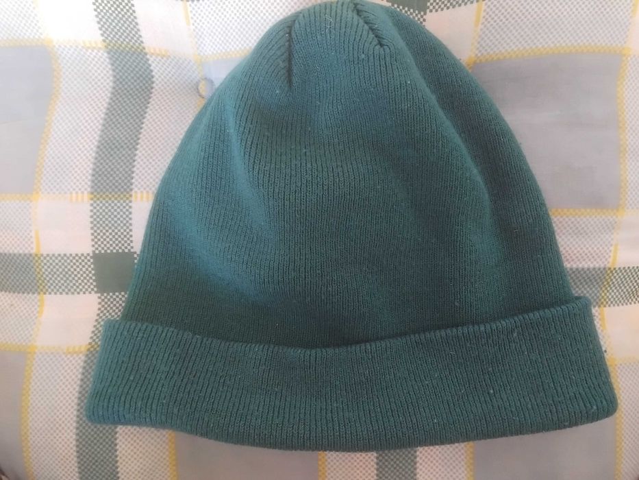 H&M класически модел зимна шапка