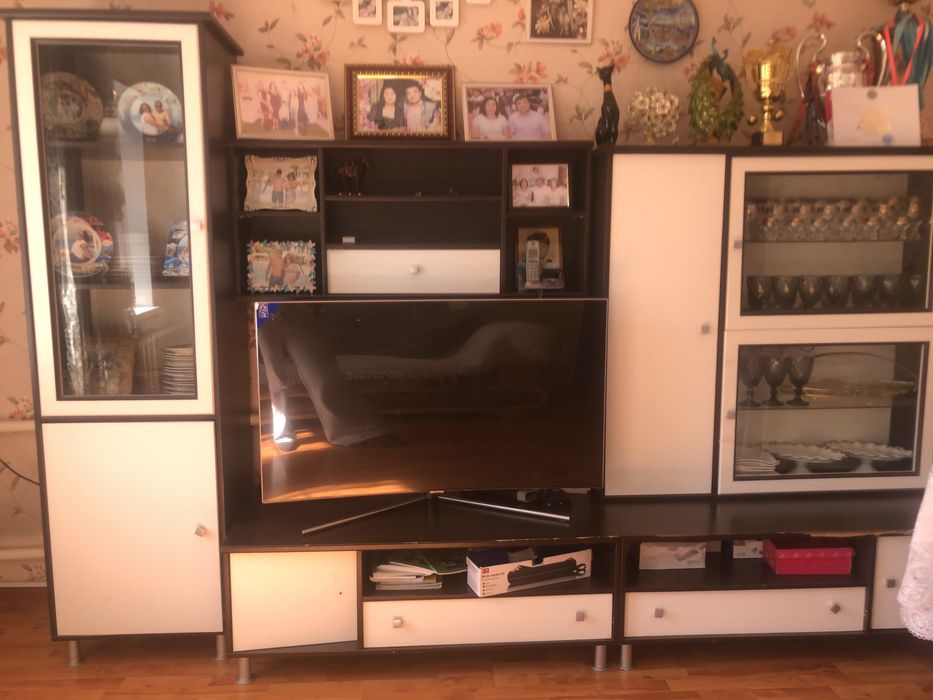 Продам Гарнитур для зала