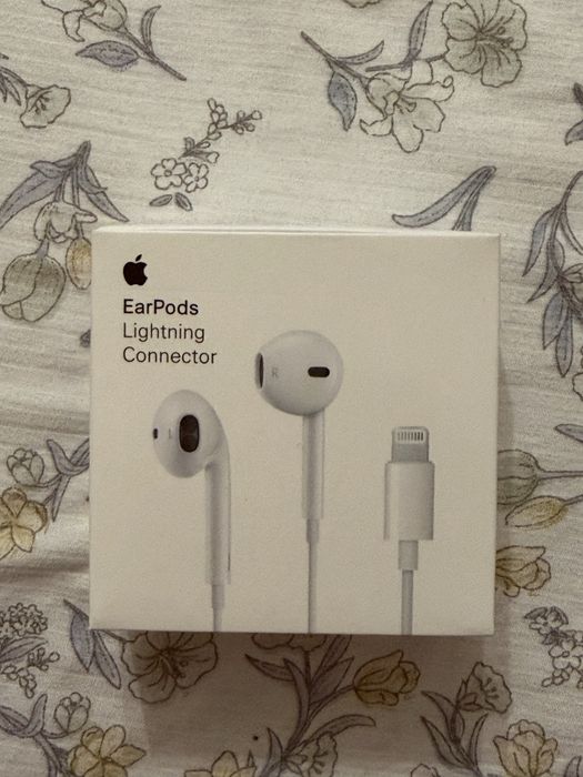 Проводные наушники на iPhone