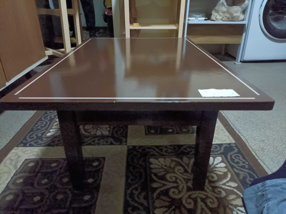 Продается новый журнальный столик ручной работы