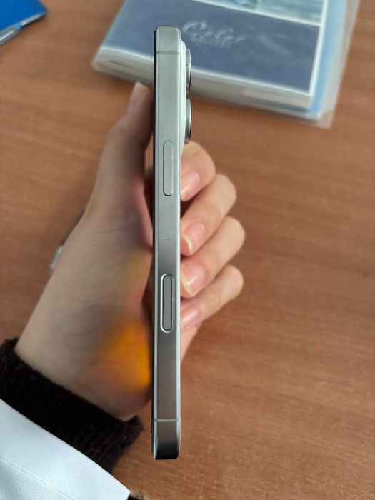 iPhone 16 про с гарантией ДОГОВОРНАЯ