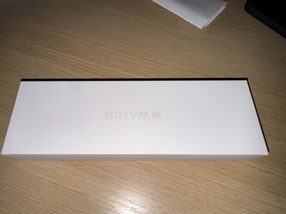 Нов Apple watch 11 GPS 46mm неразпечатан с гаранция