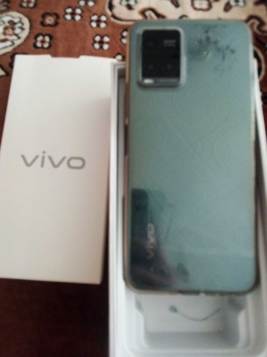 Продам телефон Vivo y33s