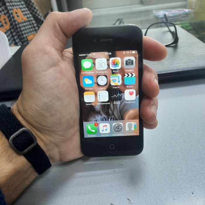 Iphone 4s,раритет