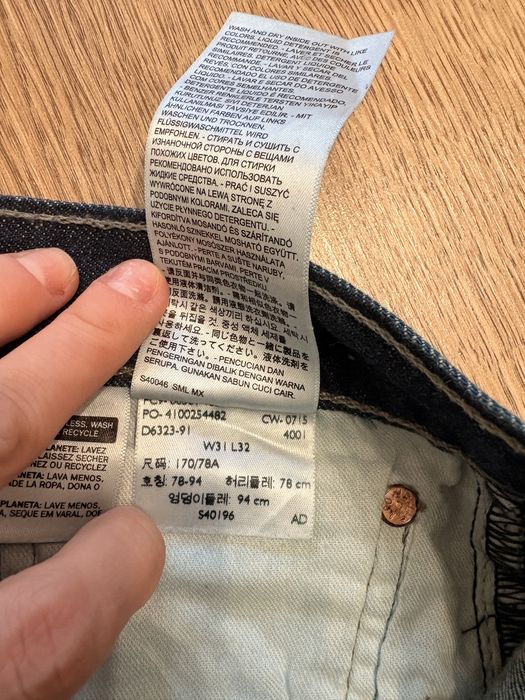 Blugi Levi’s, mărime W31 L32
