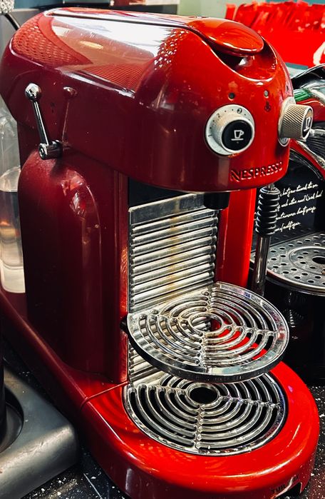 Кафемашина Nespresso