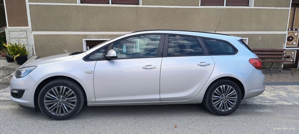 Vând Opel Astra 1.7 CDTI