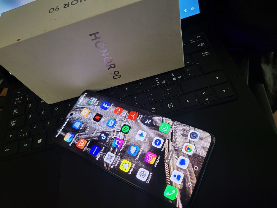 Honor 90 512 gb 12 gb ram dual-sim