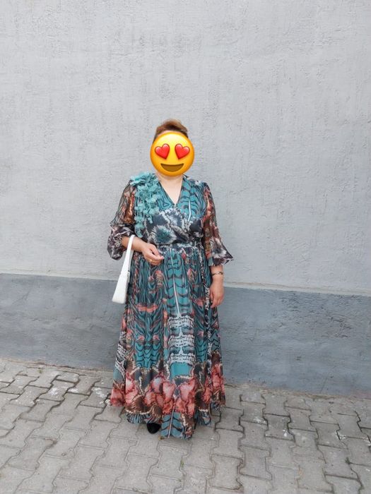 Платье женское