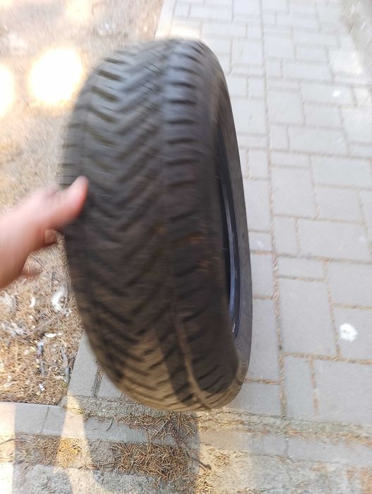 Автомобилни гуми RIKEN 175/70 R14 всесезонни чисто нови