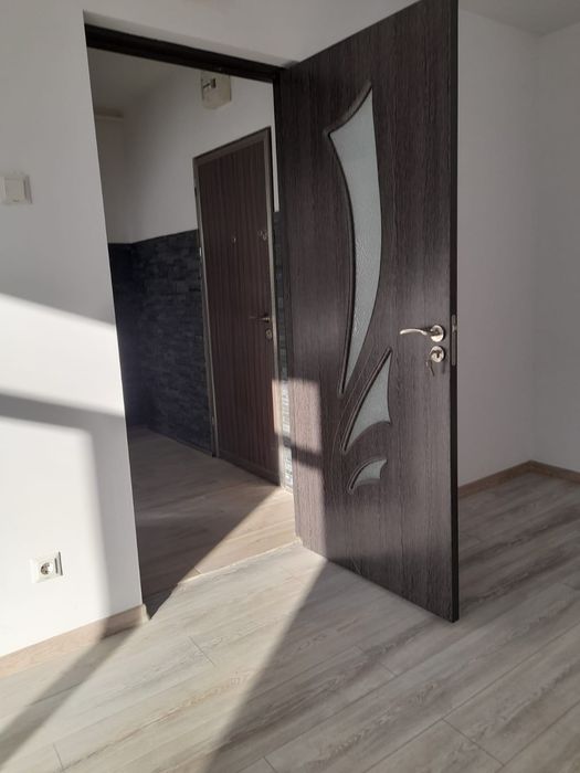 Vând apartament 2 camere