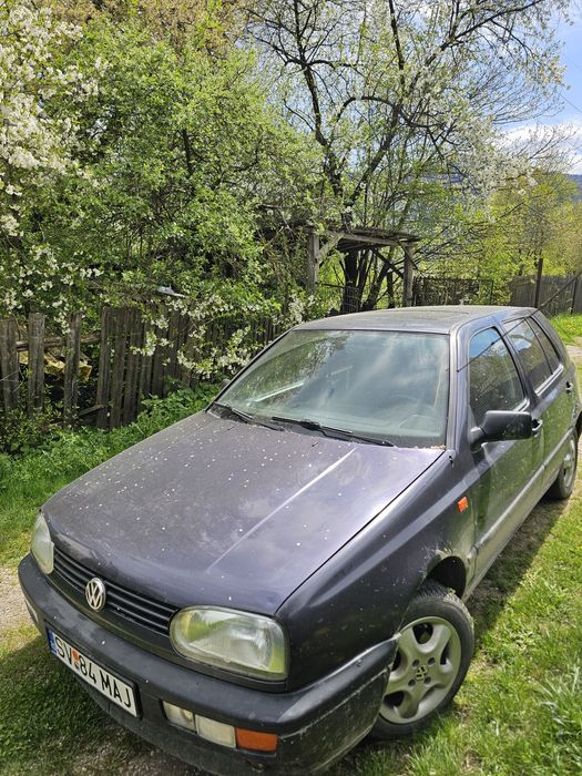 Vand  vw golf 3 1.6 benzina