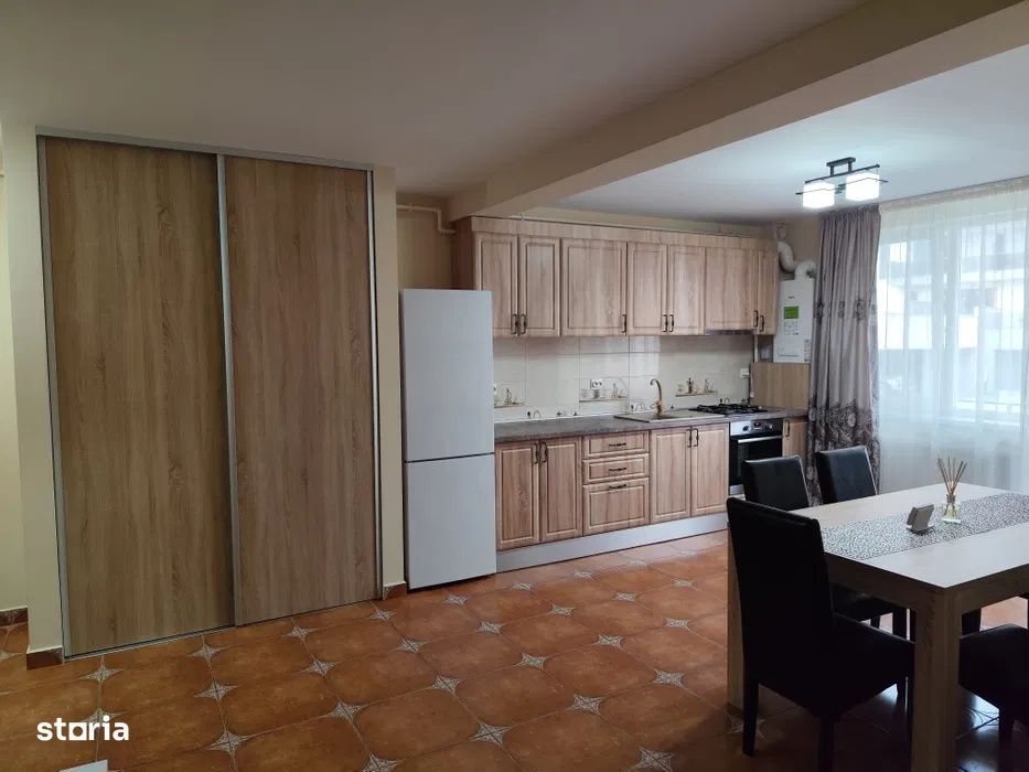 Apartament cu 3 camere, 61 mp, 2 parcari, zona Teilor — fotografia 3