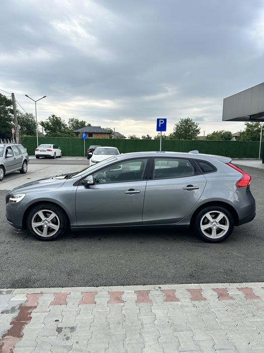 VOLVO V40 2017 — imagine 4