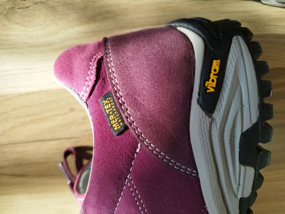 Туристически дамски обувки Lomer 39