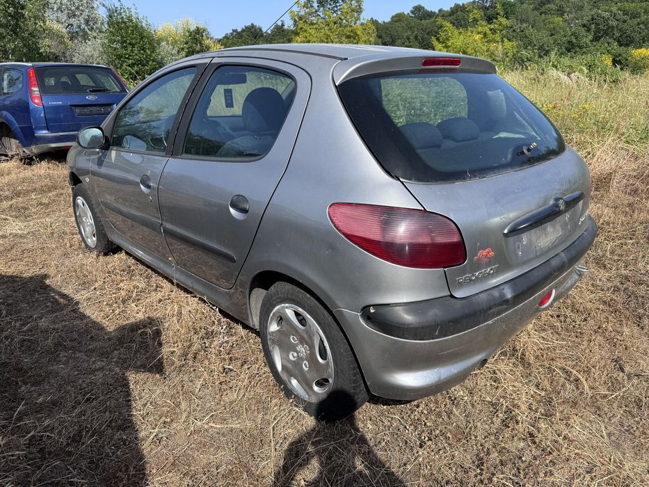 Peugeot 206 1.4hdi 68кс 2002г На Части