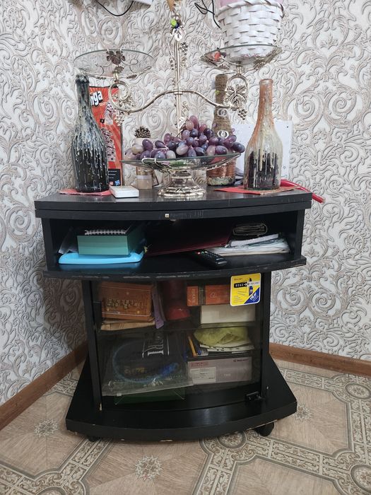 Тумба под телевизор