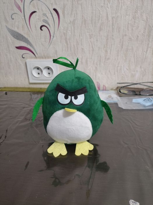 Mana shu rasmdagi 8ta yumshoq o'yinchoqlar kamplekt sotiladi.