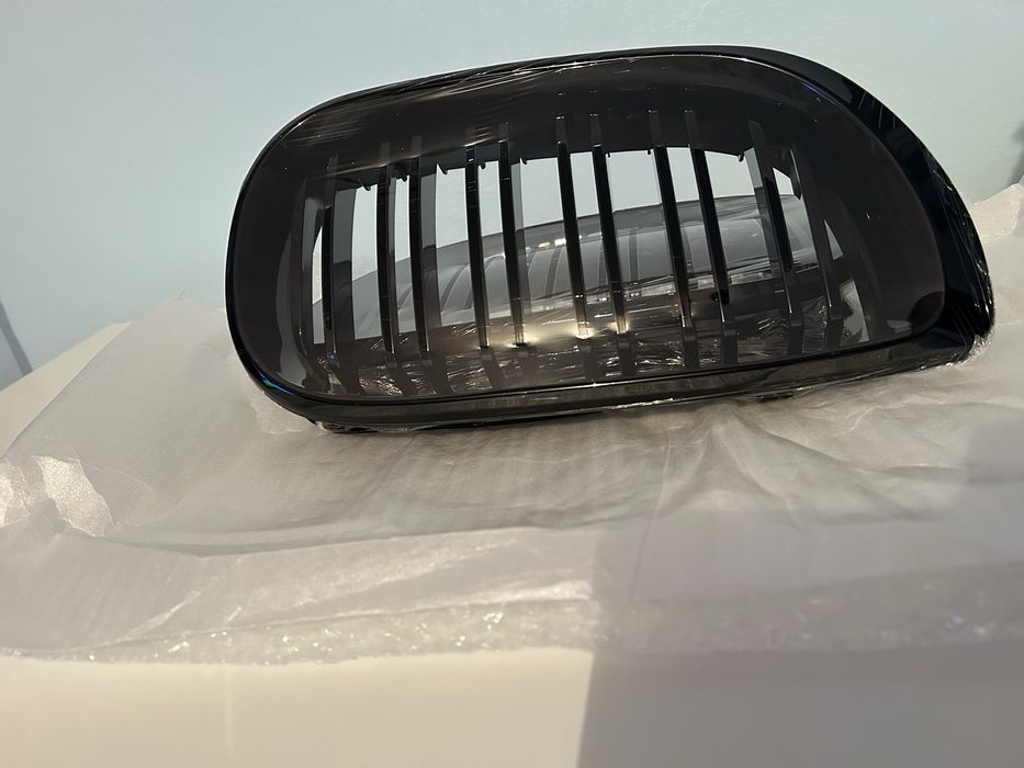 Vand grila dubla bmw e46