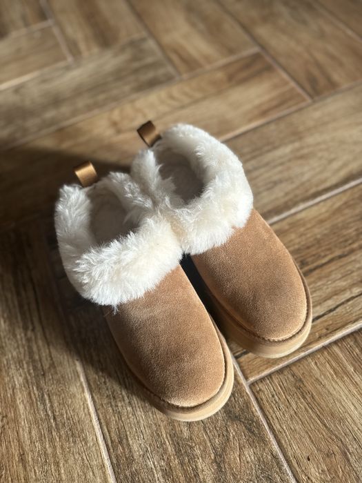 Ugg tazzelle cu blana