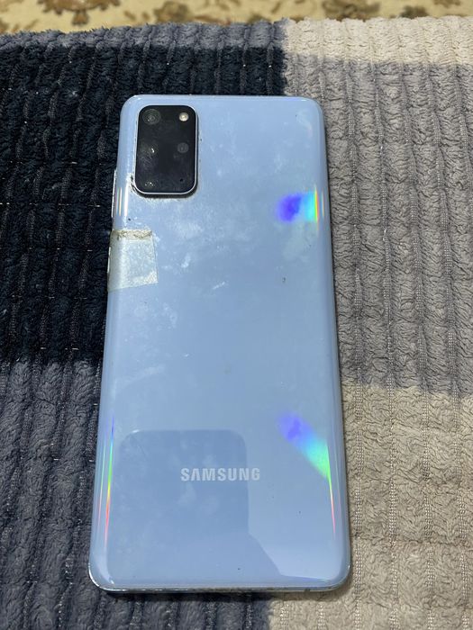 Samsung S20+ продам смартфон