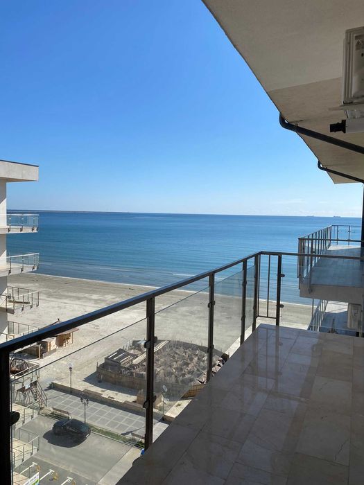 Inchiriez Apartament 3 Camere Mamaia Nord Vedere la Mare