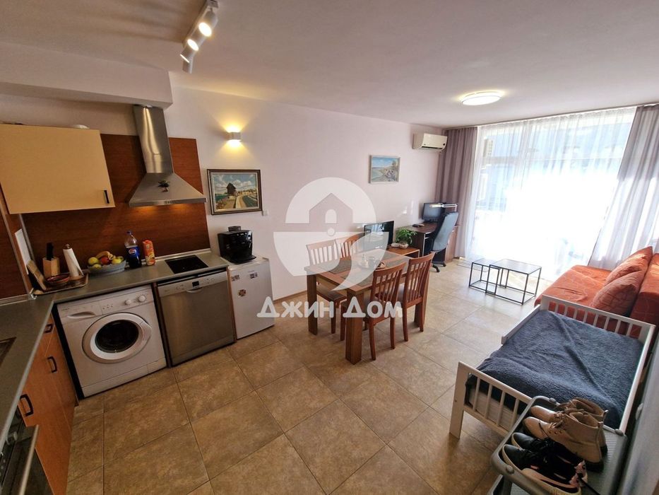Продава се Двустаен апартамент в к.к. Слънчев бряг - 59 кв.м за 808 €/кв.м - Снимка #4