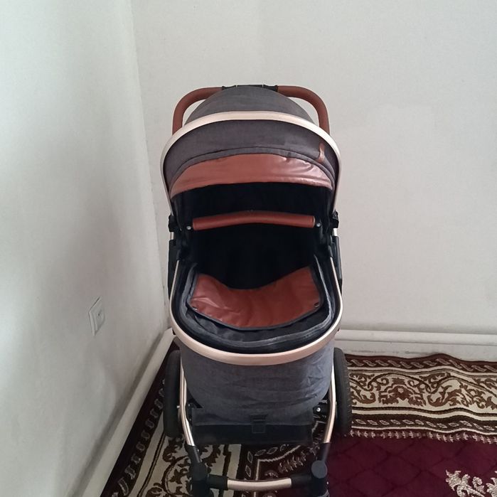 Коляска сатылады!