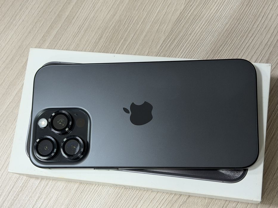 iPhone 15 Pro Max, 256 GB