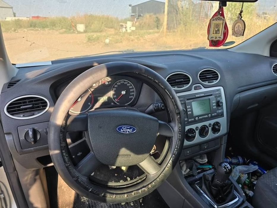 FORD Focus 2006 — imagine 4