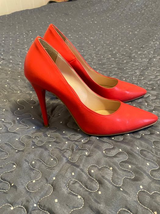 Pantofi cu toc, dama, rosu pal, impecabili, marime 37