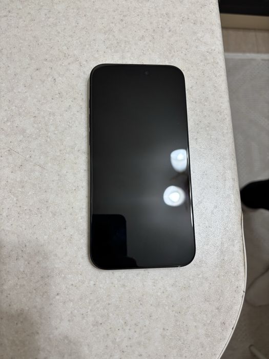 продам Iphone 16 plus