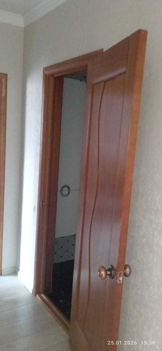 Продам межкомнатные двери б/у