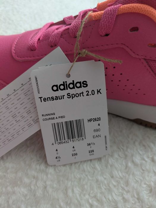 Продавам нови сникърси / кецове Adidas
