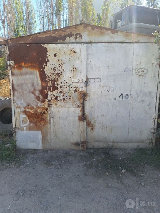 Продаю железный гараж