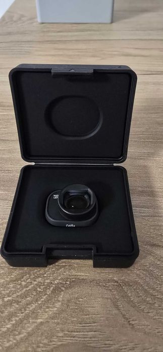 DJI Mini 4 Pro Fly More Combo – ca nou, doar 2 ore zbor.