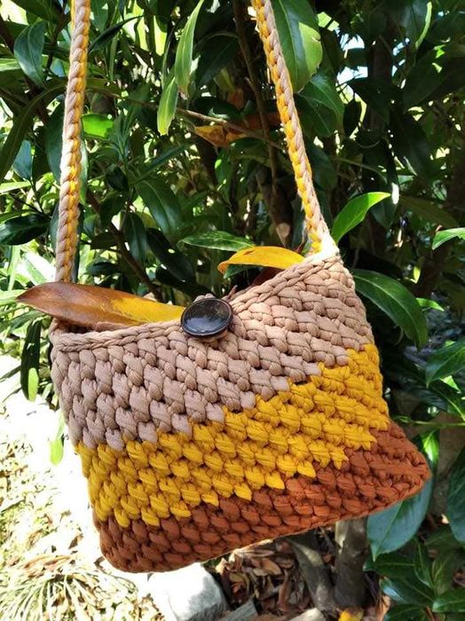 Чанта от памучно макраме