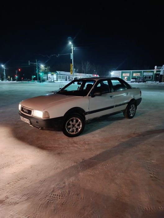 Ауди 80 Б3 1989 без Гура