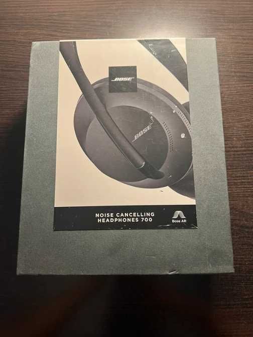 Casti Bose Noise Canceling 700
