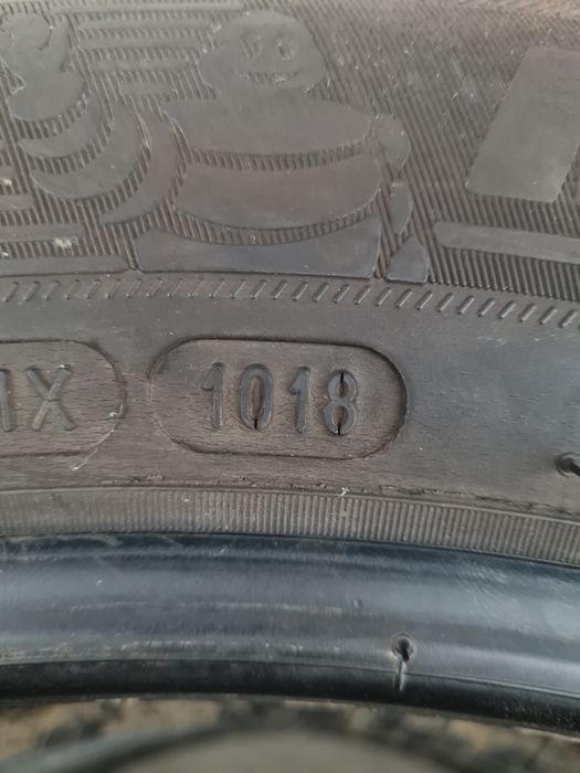 Всесезонни гуми 2 броя MICHELIN CrossClimate 215 60 R17