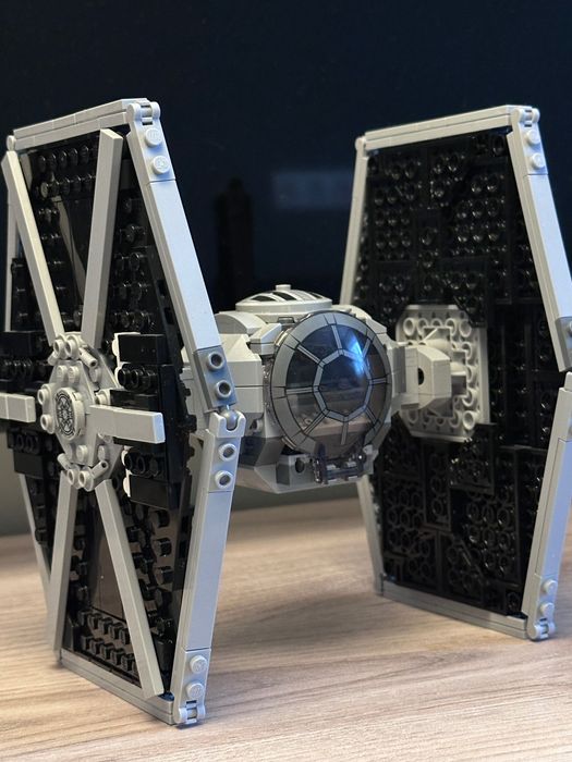 LEGO Star Wars — истребитель
