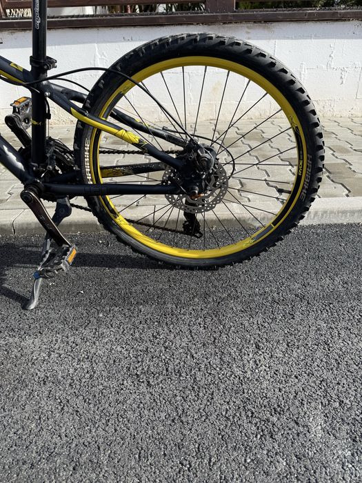 Продавам велосипед  24