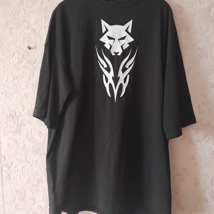 Футболка с волками