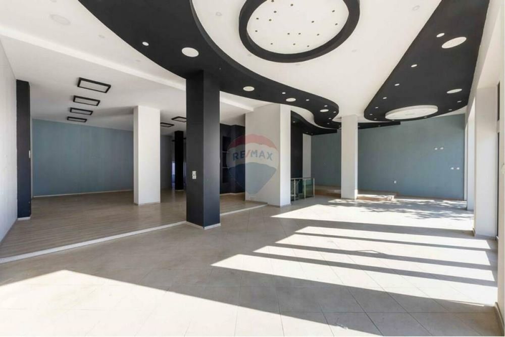 Търговски обект в гр.Петрич